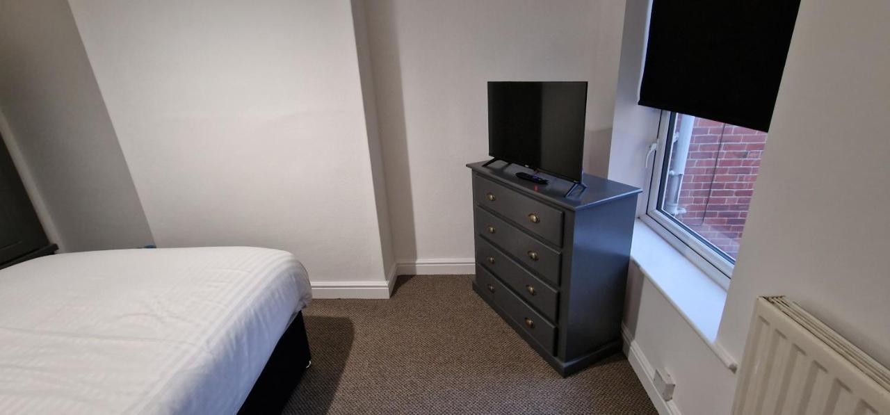 Self Check In Apartment Doncaster Exterior photo